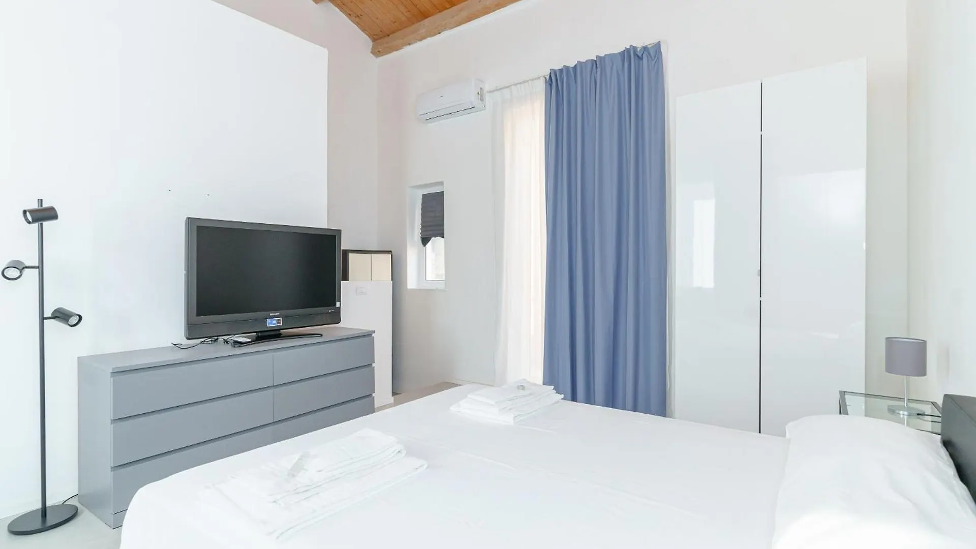 Casa Ancora Townhouse Apartment Catania